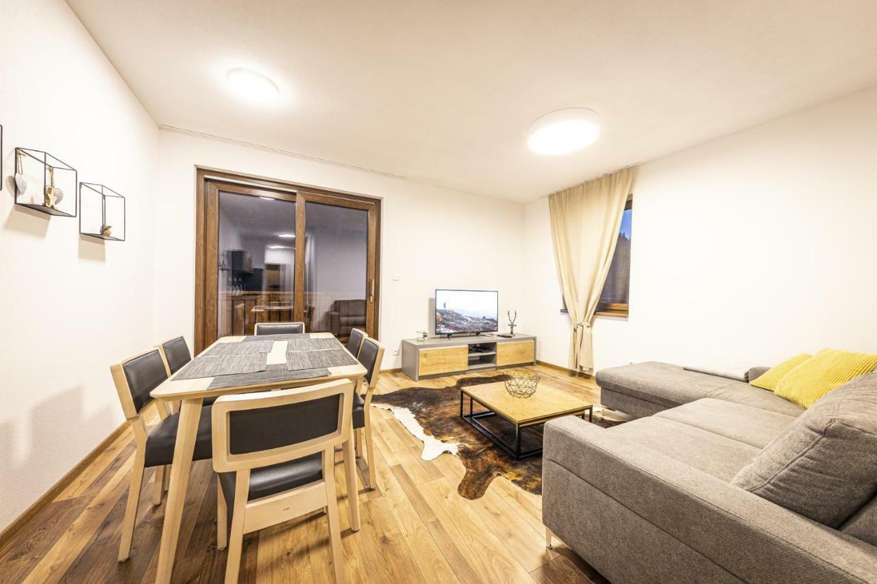 Apartmanovy Dom Poludnica - Chopok Juh Tale Exterior foto