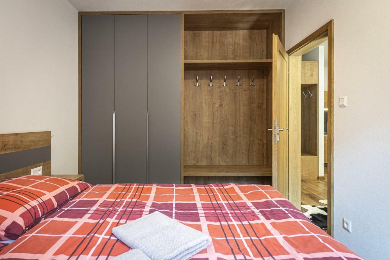 Apartmanovy Dom Poludnica - Chopok Juh Tale Exterior foto