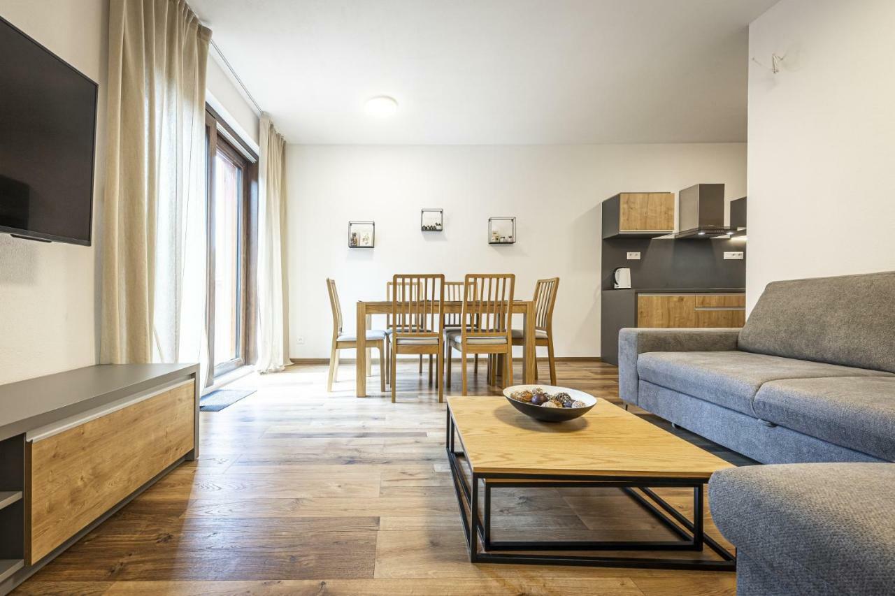 Apartmanovy Dom Poludnica - Chopok Juh Tale Exterior foto