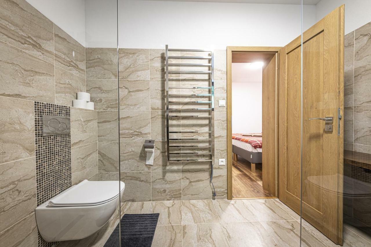 Apartmanovy Dom Poludnica - Chopok Juh Tale Exterior foto